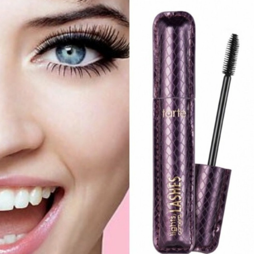 Tarte Lights, Camera, Lashes Mascara NWT in Black